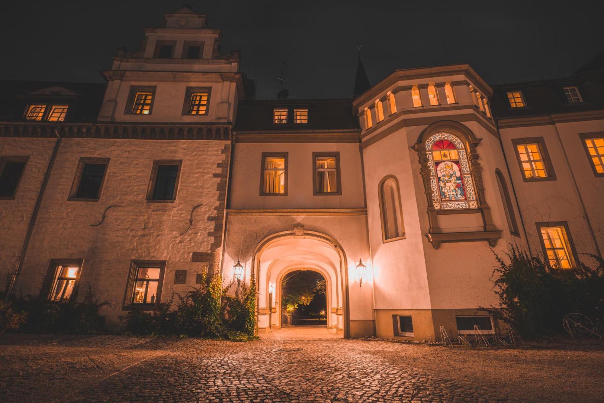 Hotel Schloss Schkopau Екстериор снимка