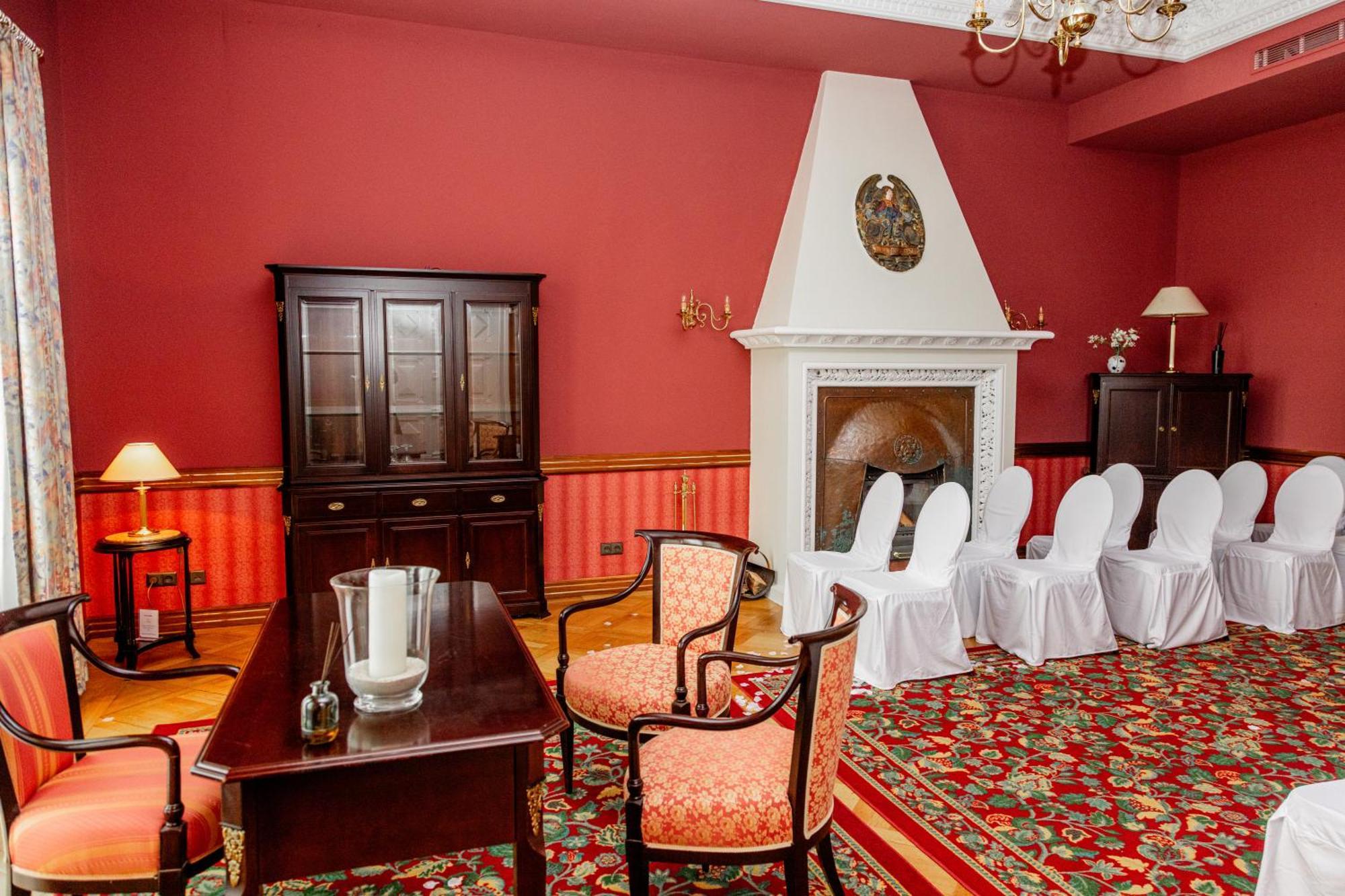 Hotel Schloss Schkopau Екстериор снимка