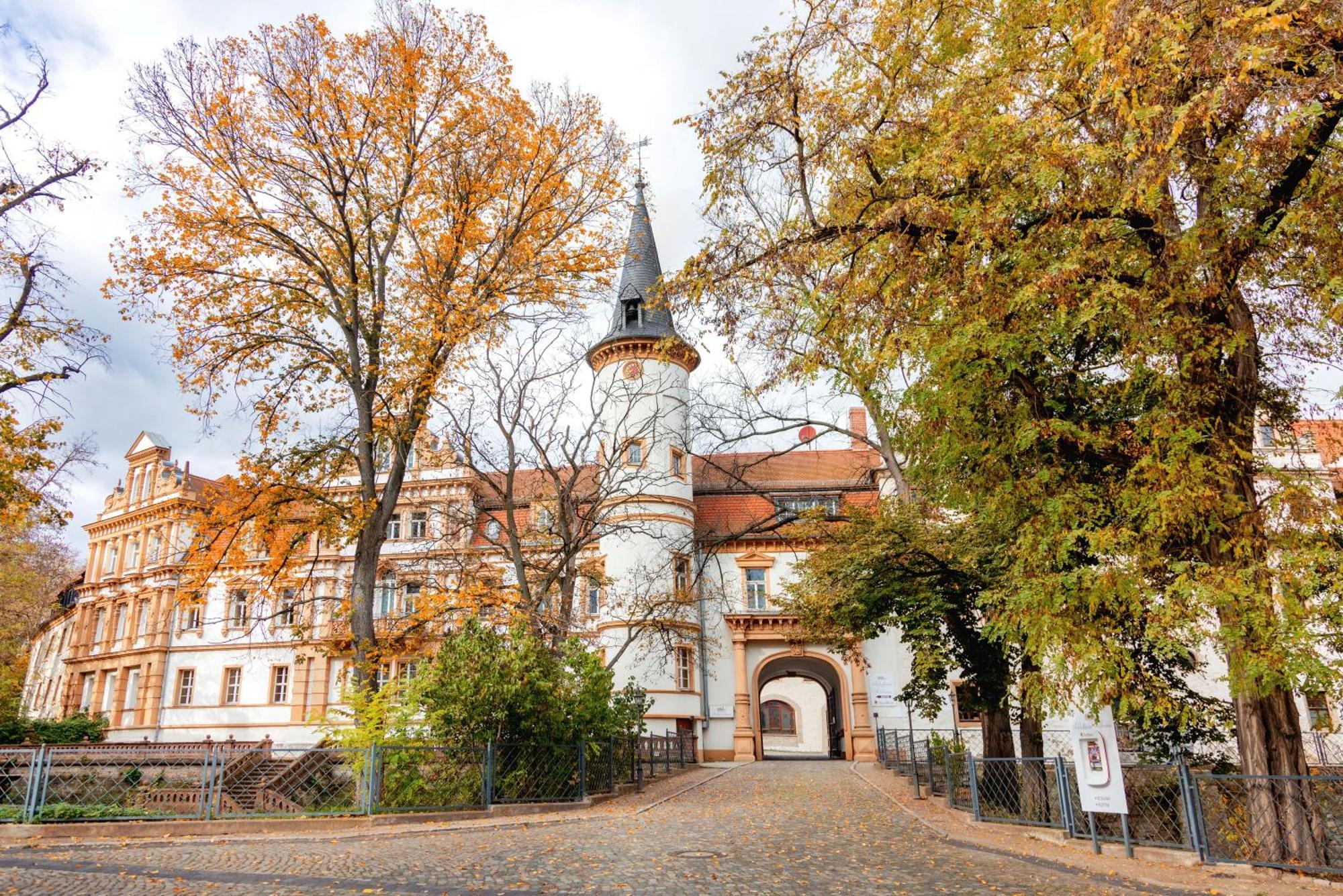 Hotel Schloss Schkopau Екстериор снимка